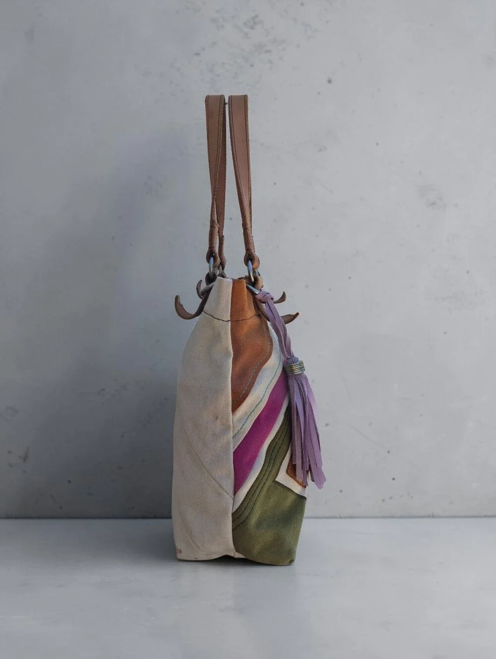 Fossil Vintage Jesse Suede & Canvas Embellished Patchwork Tote - Picture 5 of 10